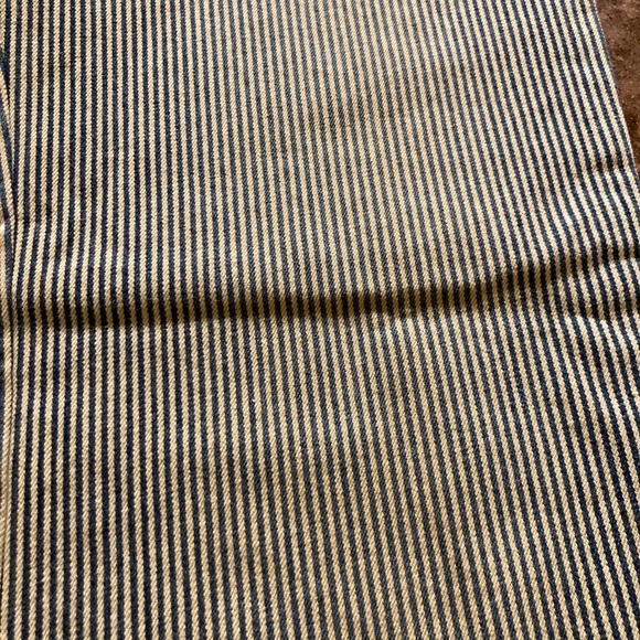 New York and Company Jeans - Picture 2 of 9